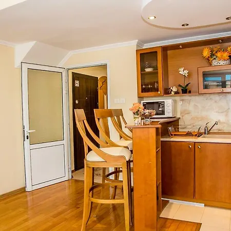 アパート Spacious & Sunny Maisonette With Terrace Near Centre By Flаt Manаger *